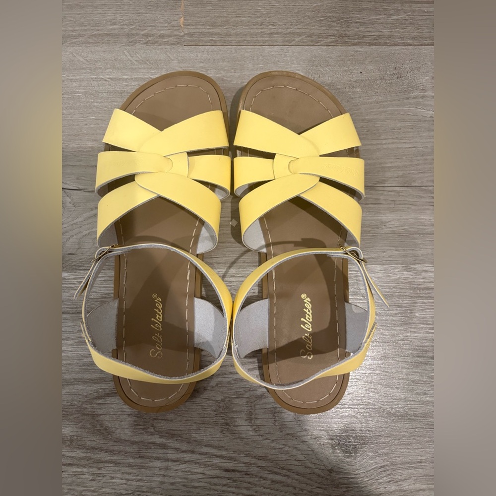 Saltwater sandals original